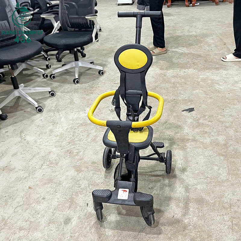 Ghế Đẩy Màu Vàng Cũ Vừa Làm Xe Đẩy Vừa Làm Ghế Ngồi   z7023454886104_ba616df51d2841c98fa602a676420332 Ghế Đẩy Màu Vàng Cũ Vừa Làm Xe Đẩy Vừa Làm Ghế Ngồi