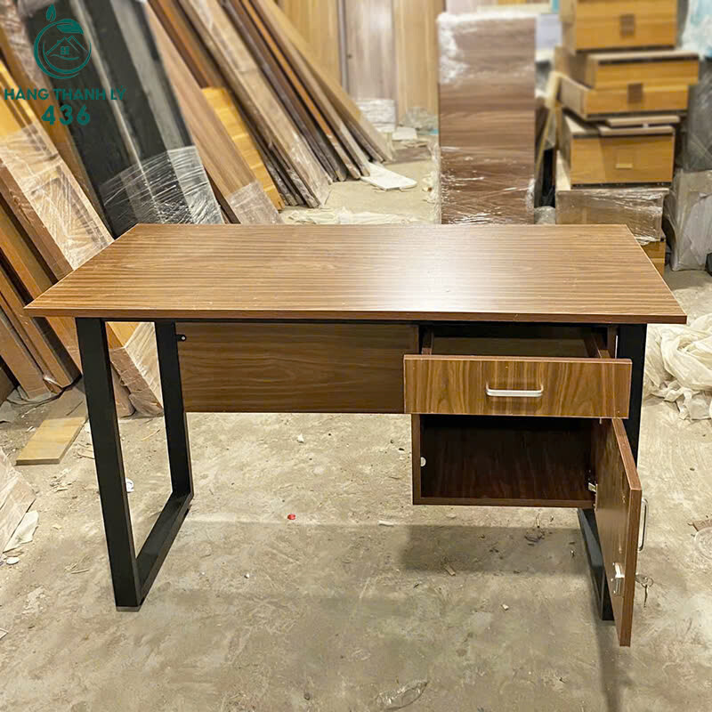 Bàn Làm Việc Gỗ Có 2 Hộc Treo Chân Sắt Chữ U Mới 99% (Nhiều Màu) z7040220369458_0a12c41d8b52cf6832568351f7a8eec1 Bàn Làm Việc Gỗ Có 2 Hộc Treo Chân Sắt Chữ U Mới 99% (Nhiều Màu)