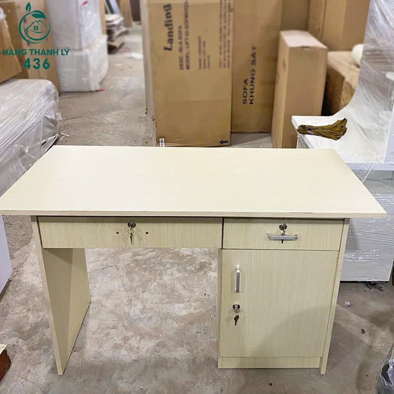 Bàn Làm Việc Gỗ Liền Hộc Kéo Màu Kem Nhỏ Gọn Mới 99% z7040220498368_66ec5d7576f4fd33d39093e900a05d1f Bàn Làm Việc Gỗ Liền Hộc Kéo Màu Kem Nhỏ Gọn Mới 99%