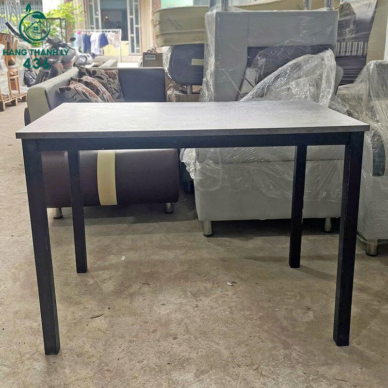 Bàn Làm Việc 1M Cũ Màu Xám Mặt Bàn Gỗ Chân Vuông Chắc Chắn z7044062633610_1b79823ec0e5f6afb3ff84bb09c96f92 Bàn Làm Việc 1M Cũ Màu Xám Mặt Bàn Gỗ Chân Vuông Chắc Chắn
