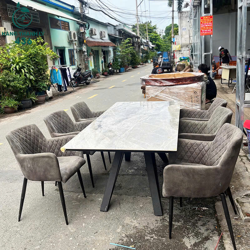 Bàn Ăn 6 Ghế Hiện Đại Mặt Đá Bóng Màu Xám Chân Chữ X Cũ z7044213979922_2209a8e8b9e7476a335fe72b4078cf69 Bàn Ăn 6 Ghế Hiện Đại Mặt Đá Bóng Màu Xám Chân Chữ X Cũ