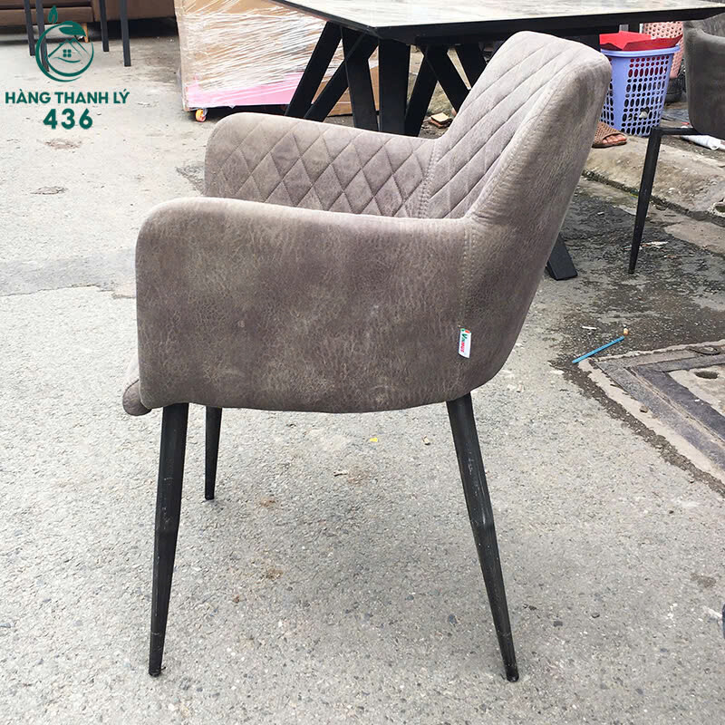 Ghế Ăn Bọc Vải Cũ Mềm Mịn Caro Sọc Màu Xám Hiện Đại z7044214368755_21d2bdc6ab2e762e1ad4c731fdcfcc92 Ghế Ăn Bọc Vải Cũ Mềm Mịn Caro Sọc Màu Xám Hiện Đại