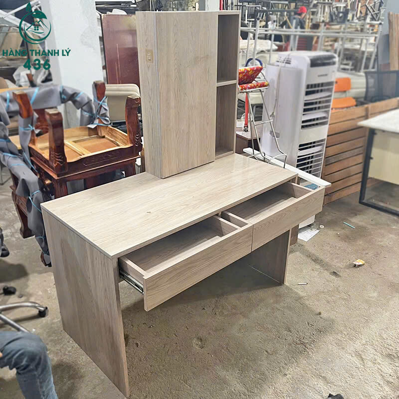 Bàn Làm Việc Gỗ 1M2x60CM Cũ Màu Nâu Sáng Kèm Tủ Đứng Mới Lạ z7045030524628_03da0baefafca30f5f486e10fcf9bf0b Bàn Làm Việc Gỗ 1M2x60CM Cũ Màu Nâu Sáng Kèm Tủ Đứng Mới Lạ