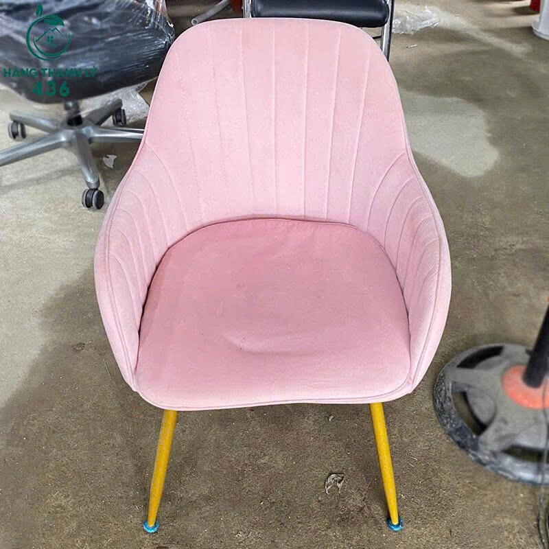 Ghế Nail Hồng Bọc Nỉ Chân Gỗ Kiểu Dáng Châu Âu Giá Rẻ z7061867791027_9e153feae3724af70c466b2840eb624d Ghế Nail Hồng Bọc Nỉ Chân Gỗ Kiểu Dáng Châu Âu Giá Rẻ