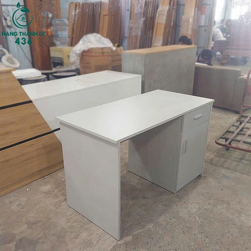Bàn Làm Việc Gỗ 1M2x60CM Cũ Màu Trắng Thiết Kế Đơn Giản z7122018496697_ca72e5dc73b1f04c6e7a75cc86cf8e3f Bàn Làm Việc Gỗ 1M2x60CM Cũ Màu Trắng Thiết Kế Đơn Giản