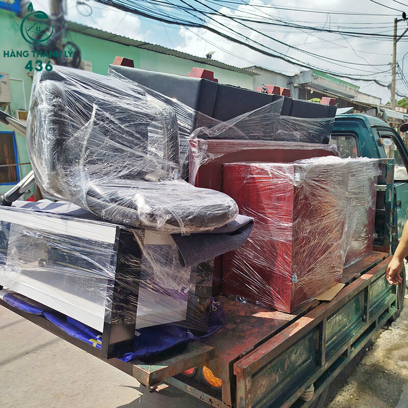 Một Ngày Tấp Nập Ở Kho Hàng 436 - Nhịp Xe Hàng Không Dừng z7129159492514_265f5c6ff02f4b62aefbf1c01504b577-copy Một Ngày Tấp Nập Ở Kho Hàng 436 - Nhịp Xe Hàng Không Dừng