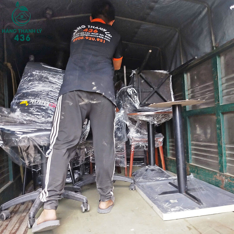 Một Ngày Tấp Nập Ở Kho Hàng 436 - Nhịp Xe Hàng Không Dừng z7135468085321_71fbd18538b0fab82db470413a7f328f-copy Một Ngày Tấp Nập Ở Kho Hàng 436 - Nhịp Xe Hàng Không Dừng