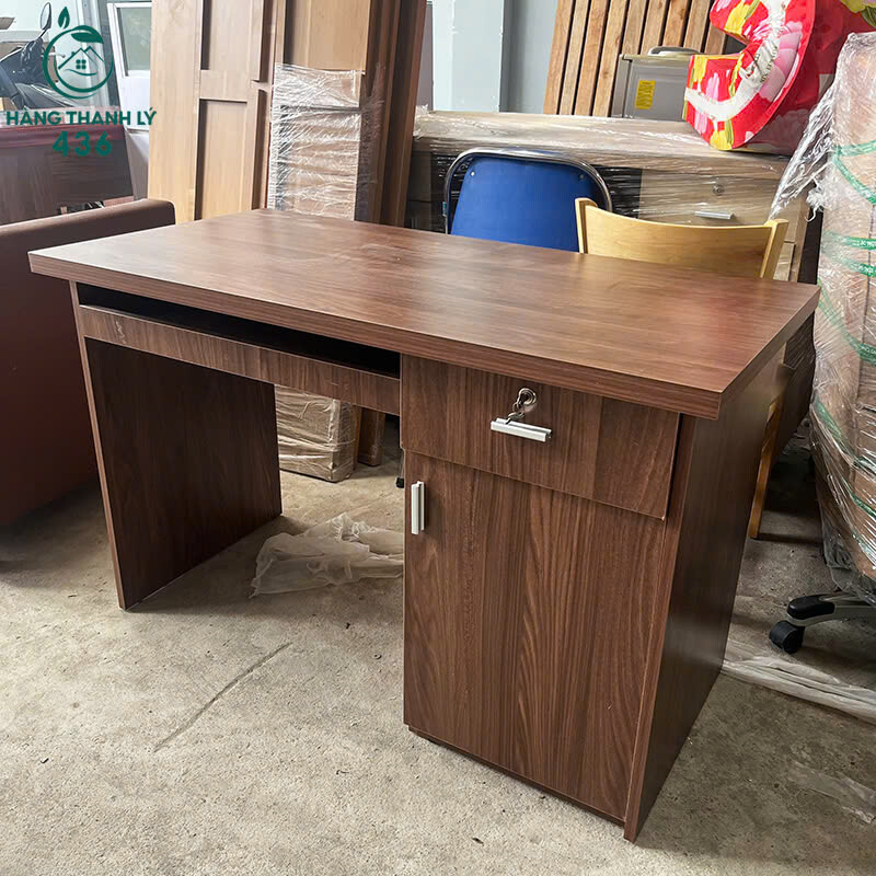 Bàn Làm Việc Gỗ Cũ 1M2x60CM Kèm Khay Bàn Phím Hiện Đại z7135753113261_5098b56d8dbd78e69e956f582667bc00 Bàn Làm Việc Gỗ Cũ 1M2x60CM Kèm Khay Bàn Phím Hiện Đại
