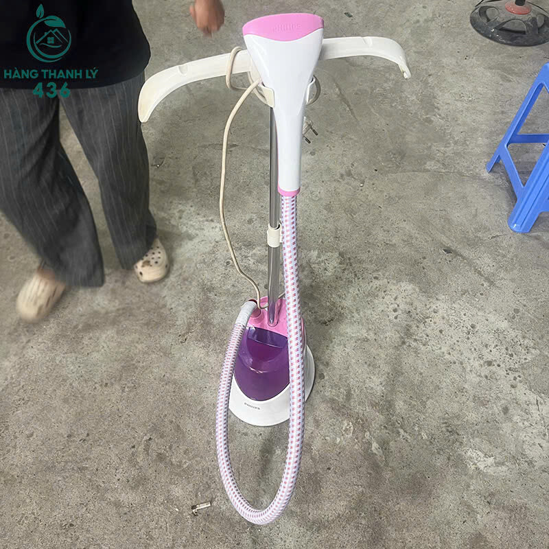 Bàn Ủi Hơi Nước Cũ Dạng Đựng Màu Trắng Hồng Tím Giá Rẻ z7143432879293_7978818dbadc7a617ca4f3971d473493 Bàn Ủi Hơi Nước Cũ Dạng Đựng Màu Trắng Hồng Tím Giá Rẻ
