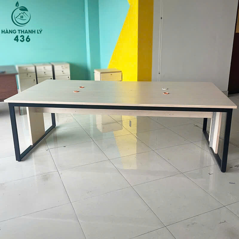 Bàn Họp Gỗ Cũ Chân Sắt Màu Đen Dày Dặn Có Lỗ Luồn Dây Điện   z7150713745314_df8918f2802657be36c5ac3f486f8b7d Bàn Họp Gỗ Cũ Chân Sắt Màu Đen Dày Dặn Có Lỗ Luồn Dây Điện