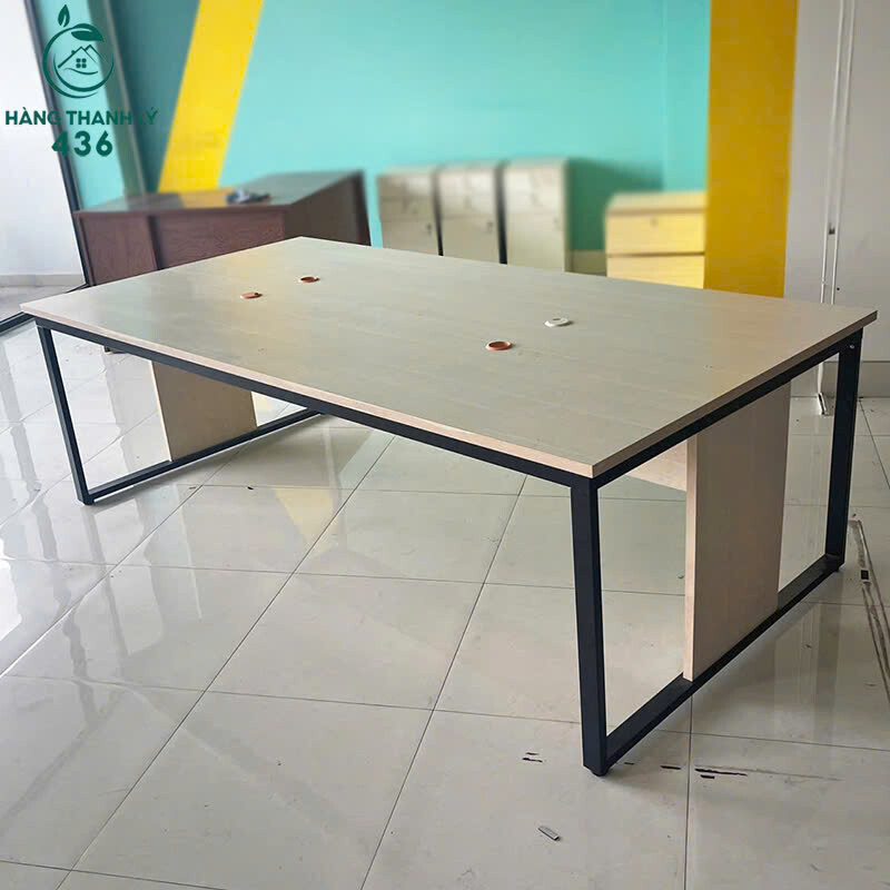 Bàn Họp Gỗ Cũ Chân Sắt Màu Đen Dày Dặn Có Lỗ Luồn Dây Điện   z7150713804730_5f3fe54709ad9d559e6a22685b440332 Bàn Họp Gỗ Cũ Chân Sắt Màu Đen Dày Dặn Có Lỗ Luồn Dây Điện