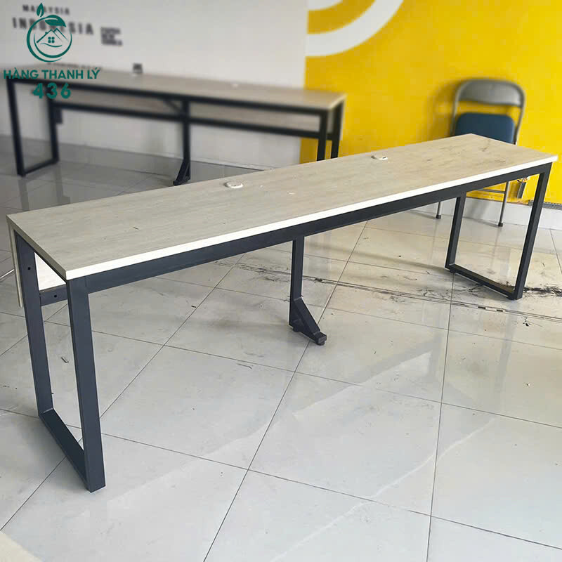 Bàn Làm Việc Dài Cũ Mặt Gỗ Chân Sắt Màu Đen Dày Dặn Giá Rẻ   z7150713846308_b5825fdc4f978f6ed03aac65f5c72730 Bàn Làm Việc Dài Cũ Mặt Gỗ Chân Sắt Màu Đen Dày Dặn Giá Rẻ