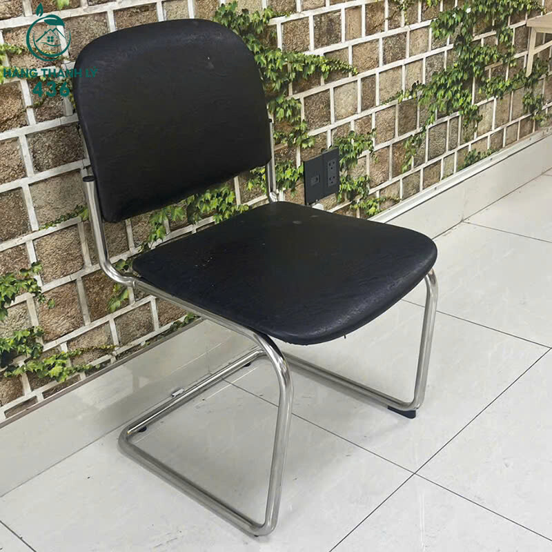 Ghế Chân Quỳ Cũ Bọc Da Màu Đen Khung Kim Loại Không Tay Vịn   z7150714115783_668b19d5145dd1cc4e4a9a8d64178398 Ghế Chân Quỳ Cũ Bọc Da Màu Đen Khung Kim Loại Không Tay Vịn