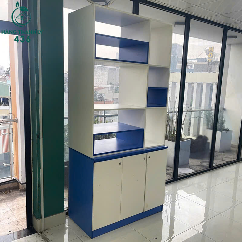 Tủ Kệ Hồ Sơ Gỗ Cũ 3 Cánh Màu Trắng Phối Xanh Đẹp Mắt   z7150715229673_f69f129c762937ecb6fc0279e430ac8e Tủ Kệ Hồ Sơ Gỗ Cũ 3 Cánh Màu Trắng Phối Xanh Đẹp Mắt