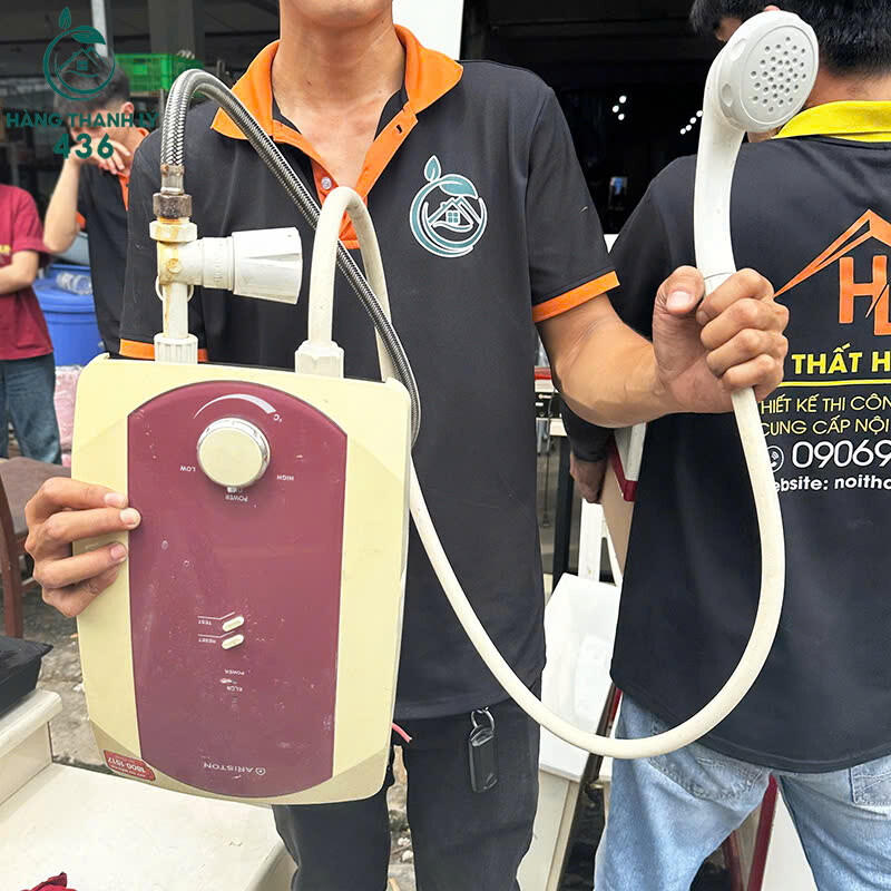 Máy Nước Nóng Lạnh ARISTON Chính Hãng Cũ Hoạt Động Êm Ái   z7154078303351_59d36adc7e2a76cdf11f3a526fcaf5a2 Máy Nước Nóng Lạnh ARISTON Chính Hãng Cũ Hoạt Động Êm Ái