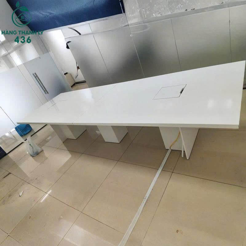 Bàn Họp Cũ 3M6x1M2 Màu Trắng Dạng Chân Hộp Chắc Chắn   z7163907841606_57b78312adbdf15fe5e409c40d84cbe6 Bàn Họp Cũ 3M6x1M2 Màu Trắng Dạng Chân Hộp Chắc Chắn