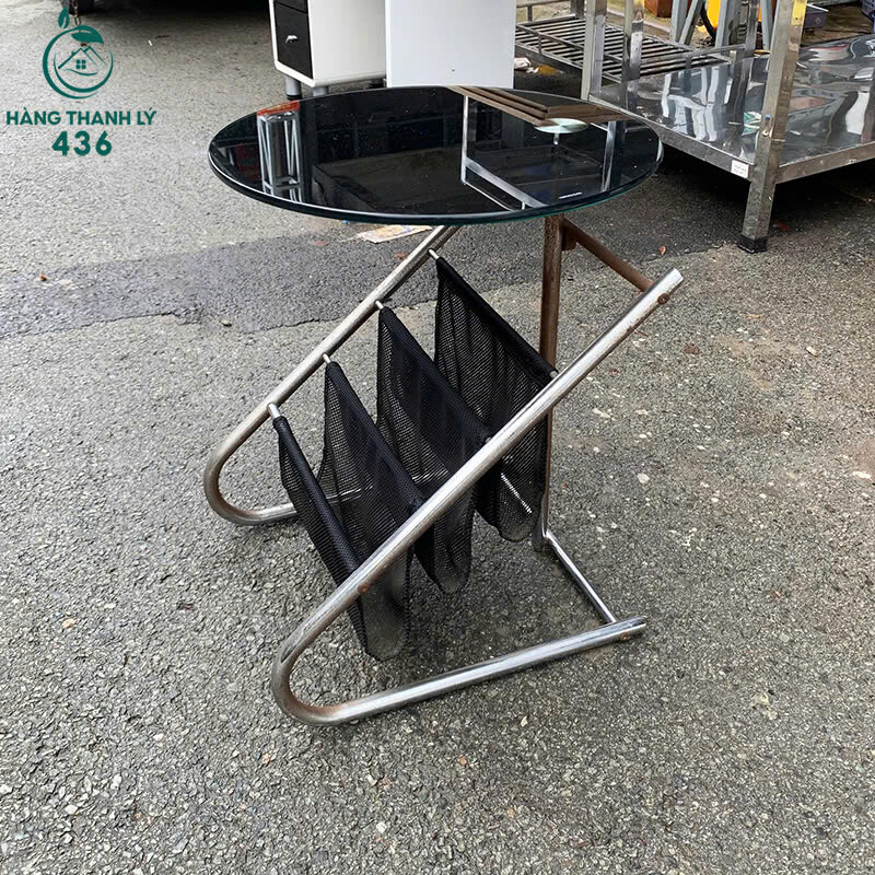 Bàn Sofa Tròn Cũ Mặt Kính Đen Nhỏ Gọn Kèm Lưới Để Tạp Chí   z7163909122376_04cba755ca10e72253ec00a688bf3767 Bàn Sofa Tròn Cũ Mặt Kính Đen Nhỏ Gọn Kèm Lưới Để Tạp Chí