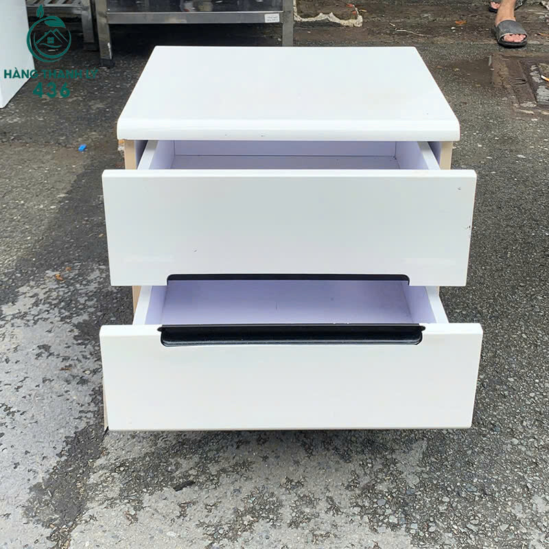 Tủ Đầu Giường Cũ 2 Ngăn Kéo Màu Trắng Thiết Kế Nhỏ Gọn   z7163909495499_07fdc6972d22ee0287ccf923b2a84442 Tủ Đầu Giường Cũ 2 Ngăn Kéo Màu Trắng Thiết Kế Nhỏ Gọn