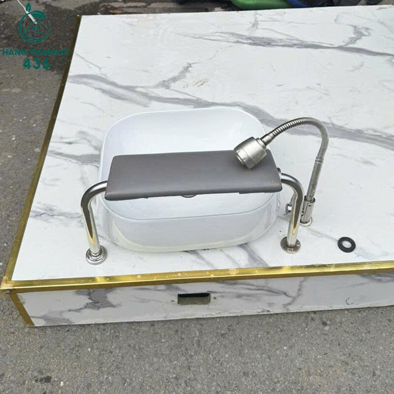 Bộ Ghế Nail Nữ Hoàng Màu Xám Sang Trọng Cũ Giá Rẻ   z7169624219338_5bf56d120b13f6146555c1229c82f025 Bộ Ghế Nail Nữ Hoàng Màu Xám Sang Trọng Cũ Giá Rẻ