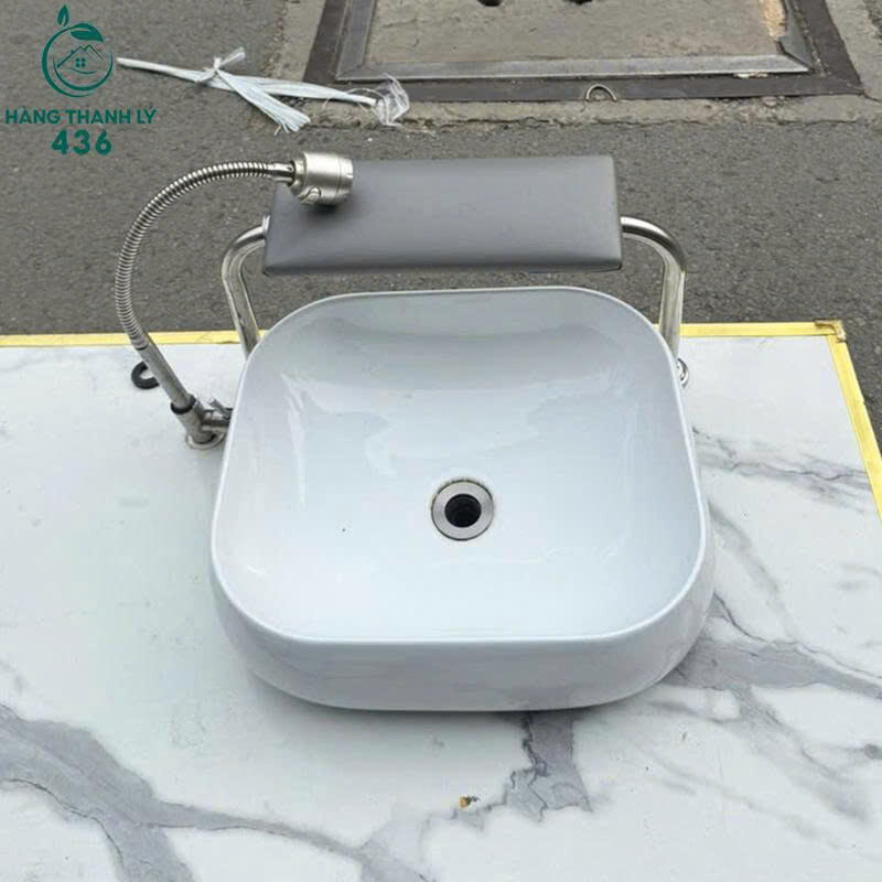 Bộ Ghế Nail Nữ Hoàng Màu Xám Sang Trọng Cũ Giá Rẻ   z7169624316047_13cab8eeb561b18a3f333321db45e8cf Bộ Ghế Nail Nữ Hoàng Màu Xám Sang Trọng Cũ Giá Rẻ