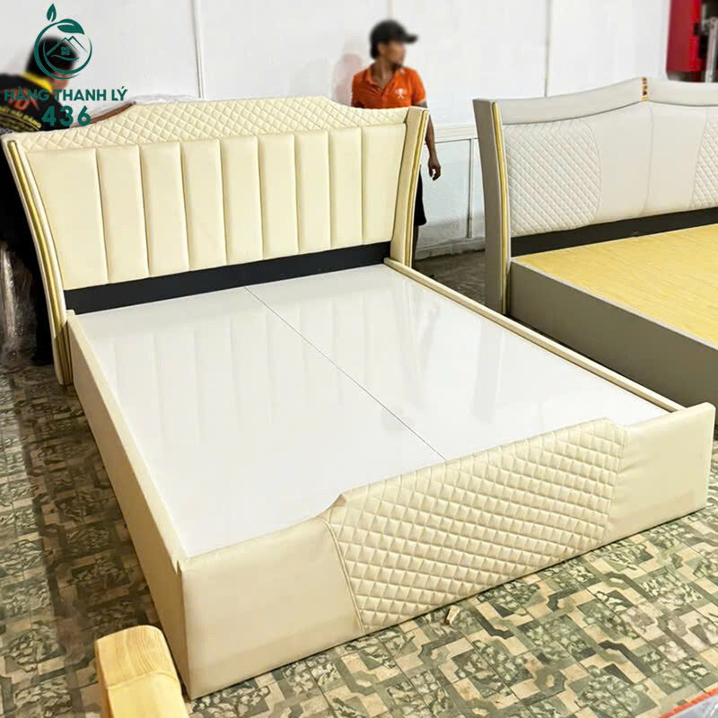 Giường Bọc Nệm Da Màu Kem Êm Ái Thiết Kế Sang Trọng Mới 99%   z7173867217315_6aa8409011841335da5f83138831bb5f Giường Bọc Nệm Da Màu Kem Êm Ái Thiết Kế Sang Trọng Mới 99%