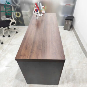 ban-lam-viec-1m75x60cmx75cm-cu-mau-go-nau-sang-trong