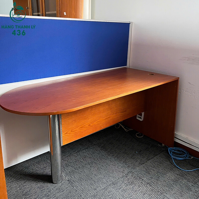 Bàn Làm Việc Cũ 1M60X90CM Một Chân Trụ Inox Chắc Chắn ban-lam-viec-cu-1m60x90cm-mot-chan-tru-inox-chac-chan-1 Bàn Làm Việc Cũ 1M60X90CM Một Chân Trụ Inox Chắc Chắn