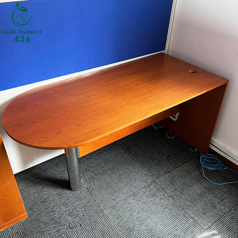 Bàn Làm Việc Cũ 1M60X90CM Một Chân Trụ Inox Chắc Chắn ban-lam-viec-cu-1m60x90cm-mot-chan-tru-inox-chac-chan-2 Bàn Làm Việc Cũ 1M60X90CM Một Chân Trụ Inox Chắc Chắn