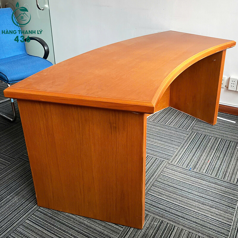 ban-lam-viec-cu-1m80x75cm-mat-cong-thiet-ke-hien-dai (1)