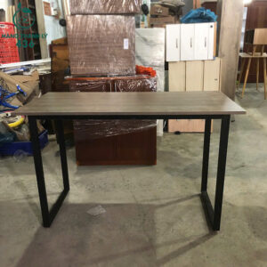 ban-lam-viec-mat-go-1m2x75cm-cu-khung-sat-chu-u
