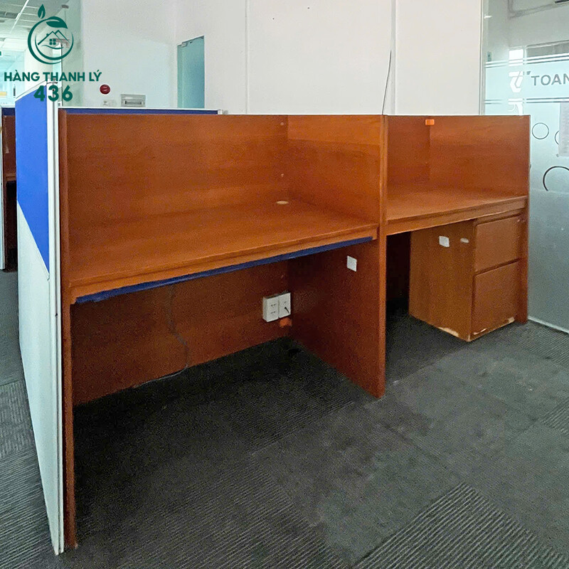 Cụm Bàn Văn Phòng Cũ 2M4X1M2 2 Chỗ Ngồi Thiết Kế Tiện Lợi cum-ban-van-phong-cu-2m4x1m2-2-cho-ngoi-thiet-ke-tien-loi-5 Cụm Bàn Văn Phòng Cũ 2M4X1M2 2 Chỗ Ngồi Thiết Kế Tiện Lợi