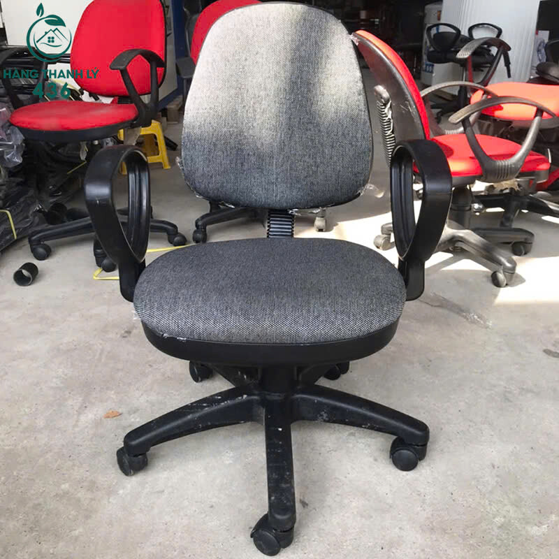 Ghế Văn Phòng Chân Xoay Cũ Bọc Đệm Màu Đen Giá Rẻ ghe-chan-xoay-cu-boc-dem-mau-den-2 Ghế Văn Phòng Chân Xoay Cũ Bọc Đệm Màu Đen Giá Rẻ