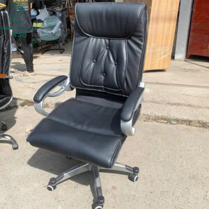 Ghế Giám Đốc Cũ Bọc Da Đen Mềm Mại Tay Bạc Cao Cấp