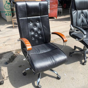 Ghế Giám Đốc Cũ Bọc Da Nút Nhấn Caro Tay Gỗ