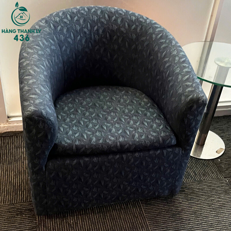 Ghế Sofa Đơn Cũ Bọc Vải Họa Tiết Đẹp Mắt ghe-sofa-don-cu-boc-vai-hoa-tiet-dep-mat-1 Ghế Sofa Đơn Cũ Bọc Vải Họa Tiết Đẹp Mắt