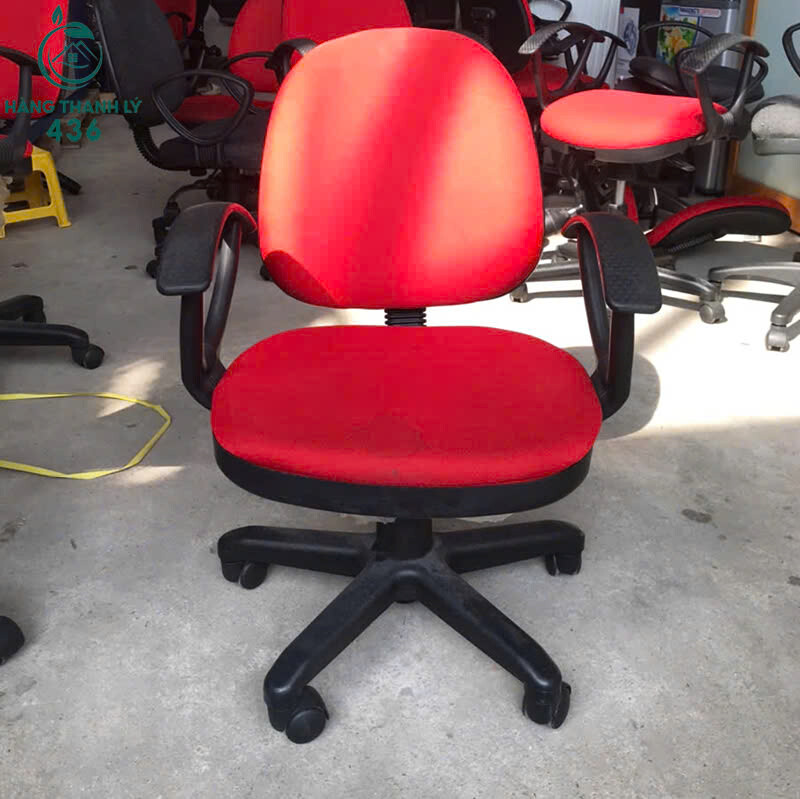 Ghế Văn Phòng Chân Xoay Cũ Bọc Đệm Màu Đỏ Giá Rẻ ghe-van-phong-chan-xoay-cu-boc-dem-mau-do-1 Ghế Văn Phòng Chân Xoay Cũ Bọc Đệm Màu Đỏ Giá Rẻ