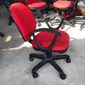 Ghế Văn Phòng Chân Xoay Cũ Bọc Đệm Màu Đỏ