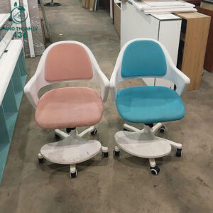 ghe-van-phong-cu-mau-hong-chan-xoay-tien-loi-nhieu-mau