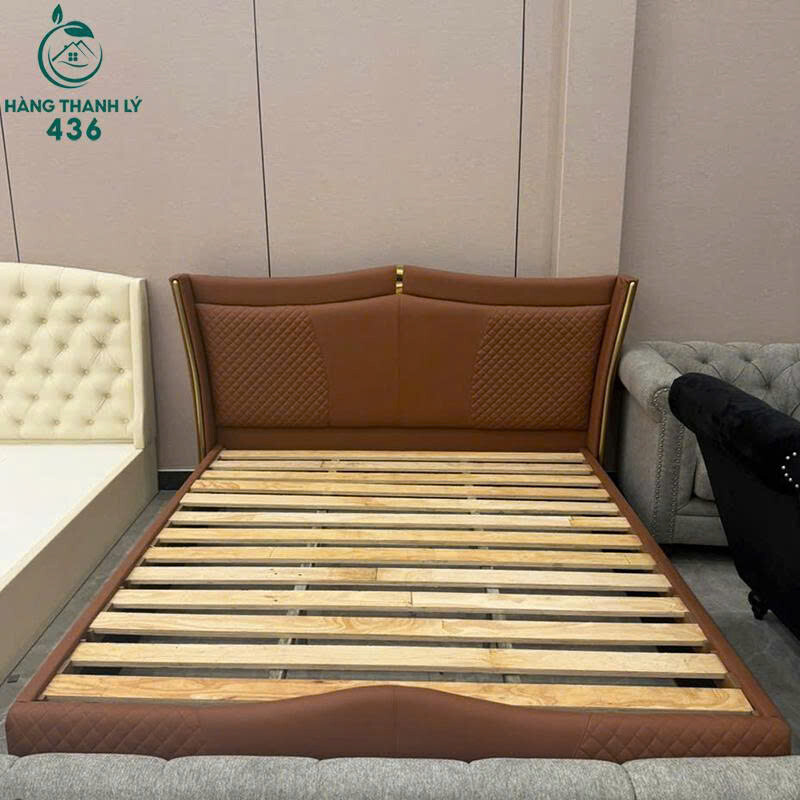 Giường Bọc Da 1M6x2M Phong Cách Tinh Tế Mới 99% giuong-boc-da-1m6x2m-phong-cach-tinh-te-moi-99 Giường Bọc Da 1M6x2M Phong Cách Tinh Tế Mới 99%