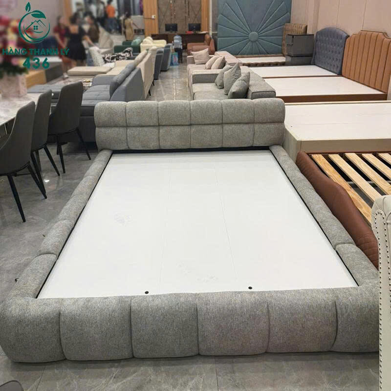 Giường Bọc Vải 1M6x2M Phong Cách Tinh Tế Mới 99% giuong-boc-vai-1m6x2m-phong-cach-tinh-te-moi-99 Giường Bọc Vải 1M6x2M Phong Cách Tinh Tế Mới 99%