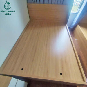 giuong-go-cu-1m4x2m-gia-re-chat-luong-cao