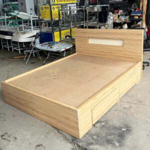 Giường Gỗ Cũ 2Mx1M6 2 Hộc Kéo Có Đầu Giường