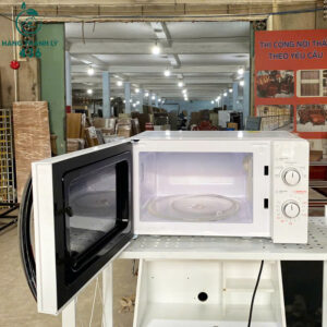 lo-vi-song-cu-toshiba-thiet-ke-trang-den-hien-dai-phu-hop-moi-bep