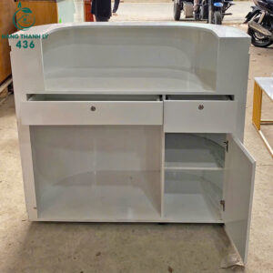 Quầy Lễ Tân Cũ 1M1x1M2 Bo Cong Màu Trắng Viền Mặt Vàng