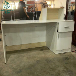 Quầy Lễ Tân Gỗ Cũ 1M5x75CM Thiết Kế Vắt Chéo