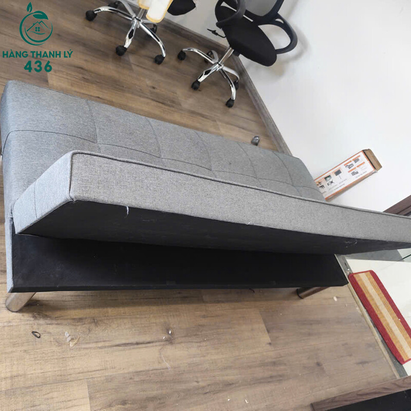 Sofa Bed Cũ 1M65 Gấp Gọn Vải Bố Màu Xám Sang Trọng sofa-bed-cu-1m65-gap-gon-vai-bo-mau-xam-sang-trong-3 Sofa Bed Cũ 1M65 Gấp Gọn Vải Bố Màu Xám Sang Trọng