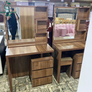 Bàn Trang Điểm Gỗ Có Gương Mới 99%