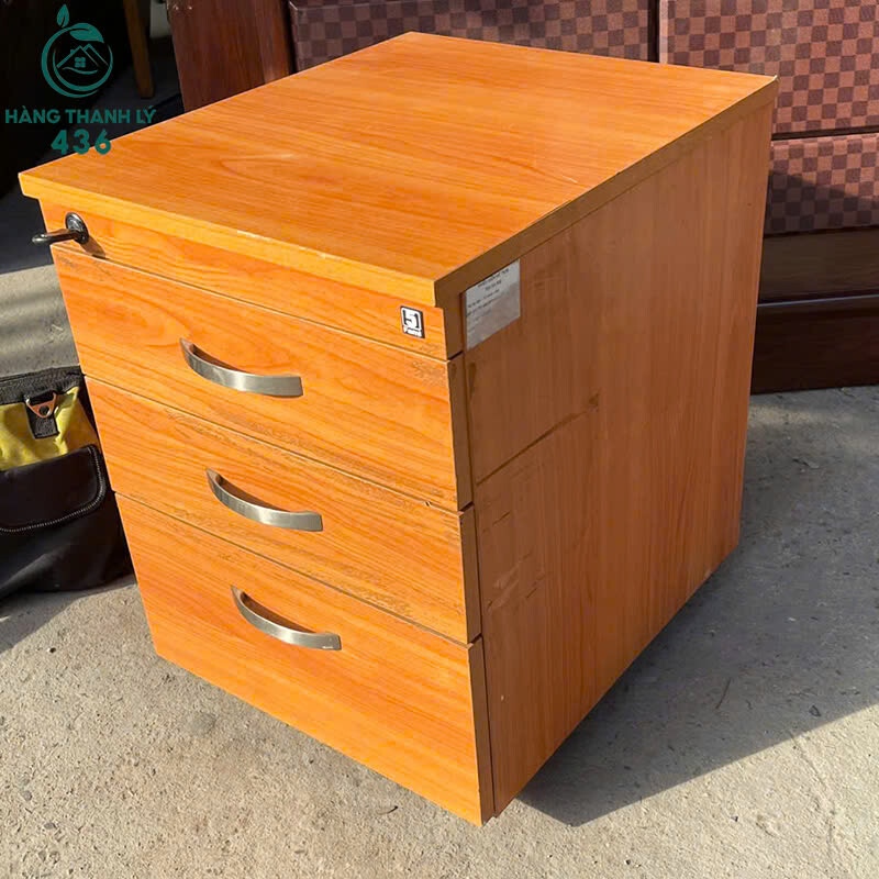 Tủ Cabin Gỗ Cũ Màu Vàng 3 Ngăn Kéo Đẹp Giá Rẻ tu-cabin-go-cu-mau-vang-3-ngan-keo-2 Tủ Cabin Gỗ Cũ Màu Vàng 3 Ngăn Kéo Đẹp Giá Rẻ