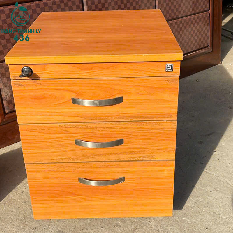 Tủ Cabin Gỗ Cũ Màu Vàng 3 Ngăn Kéo Đẹp Giá Rẻ tu-cabin-go-cu-mau-vang-3-ngan-keo-3 Tủ Cabin Gỗ Cũ Màu Vàng 3 Ngăn Kéo Đẹp Giá Rẻ