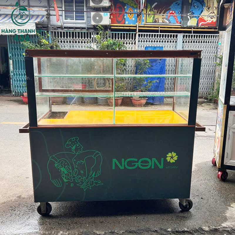 Tủ Kính Bàn Hàng Ăn 1M6x1M5 Cũ Màu Xanh Thiết Kế Bền Đẹp tu-kinh-ban-hang-1m6x1m5-cu-3 Tủ Kính Bàn Hàng Ăn 1M6x1M5 Cũ Màu Xanh Thiết Kế Bền Đẹp